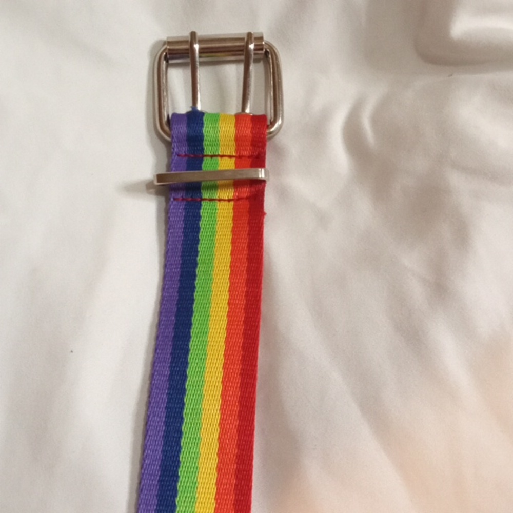 3/$25 Pride ๐ Double Latch Belt - Picture 2 of 4